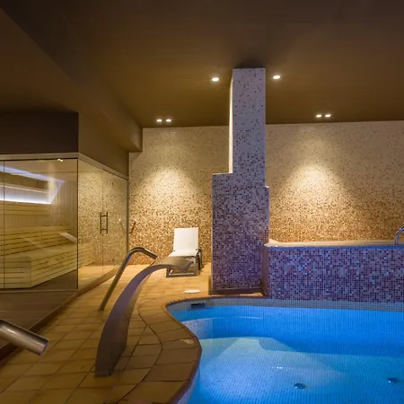 Hotel California Palace 4*