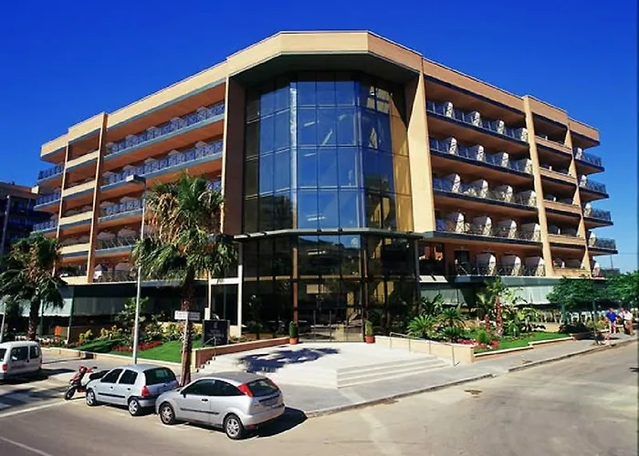 California Palace סאלו