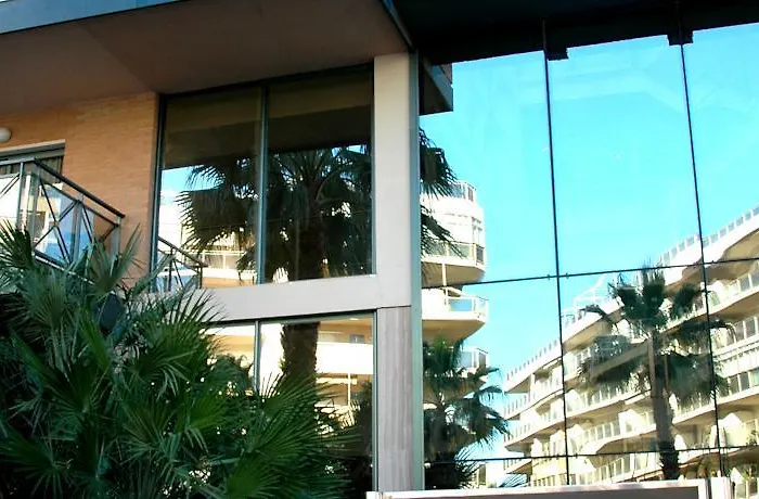 California Palace 4*