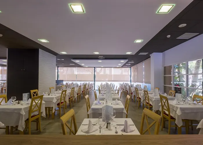מלון California Palace 4*