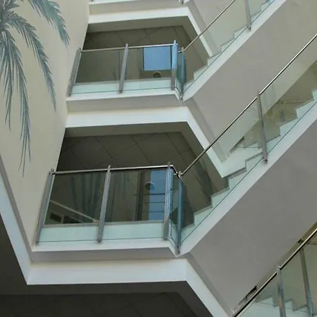 California Palace 4*